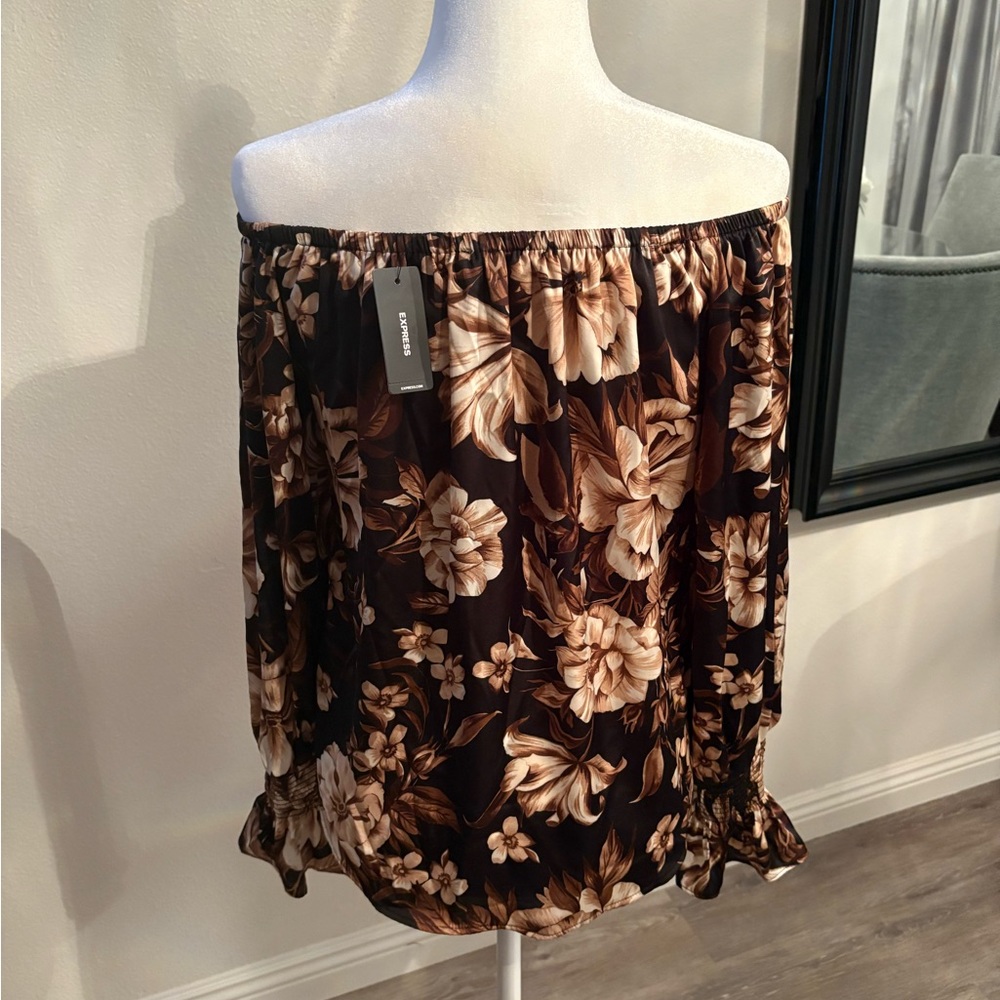 Express Off the Shoulder Floral Blouse Size M - Picture 2 of 2